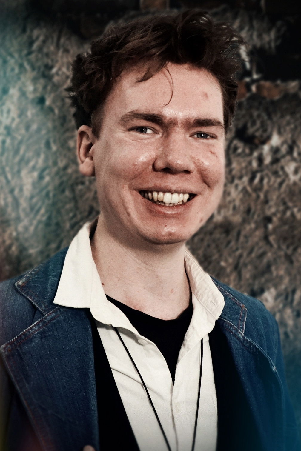 Victor Hampson backdrop