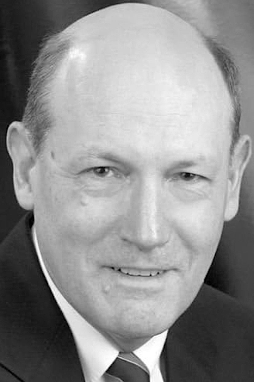 Oliver Dixon backdrop