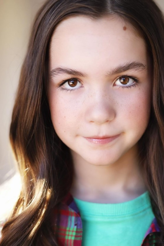 Alexandria Arnold backdrop