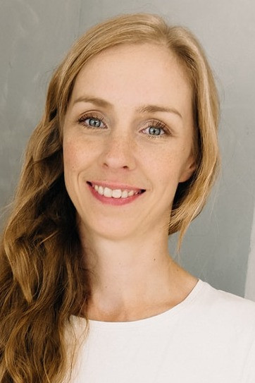 Maria Uppin-Sarv backdrop