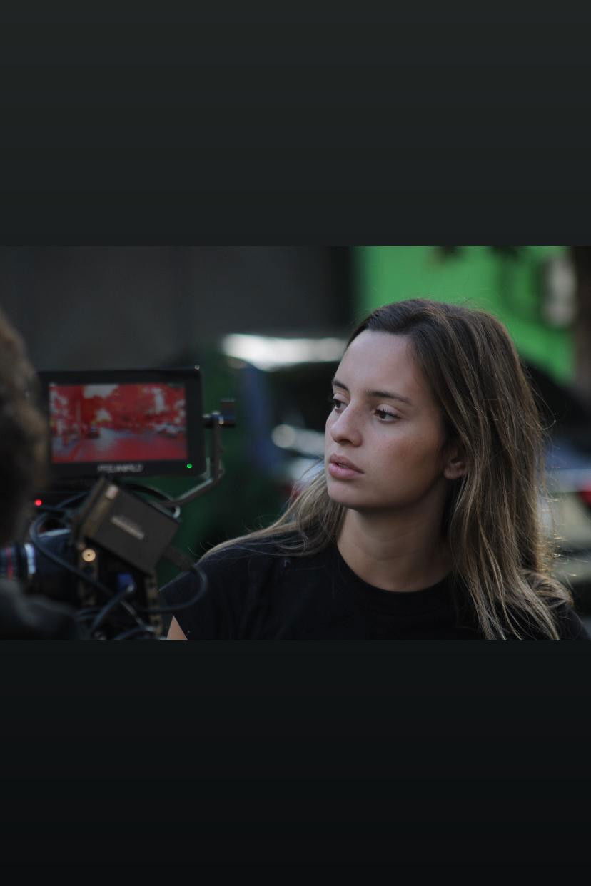 Nanda Sabino backdrop