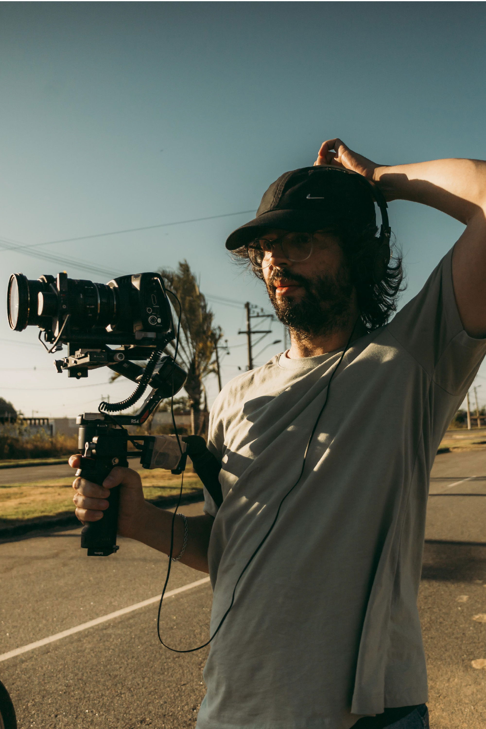 Eduardo Hypolito backdrop