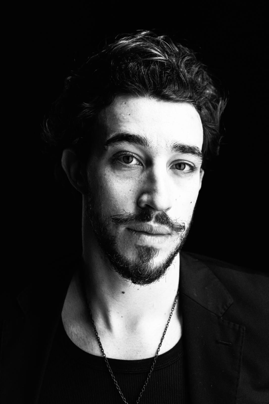 Lorenzo Neri backdrop