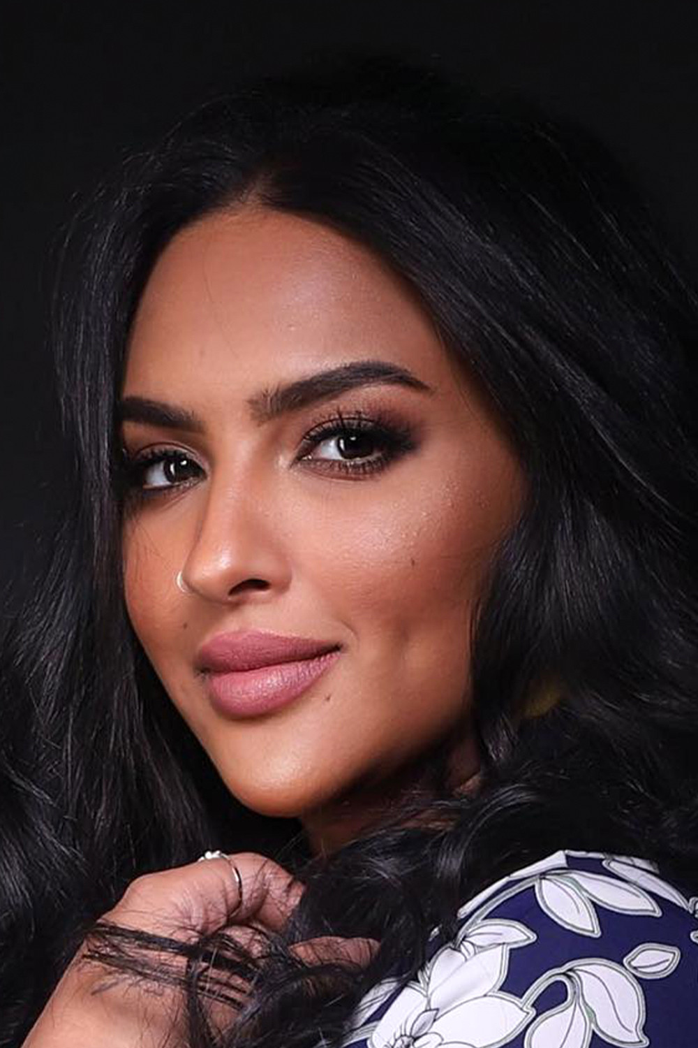 Abrar Faisal backdrop