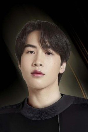 Paul Somphop Armartmoontree backdrop