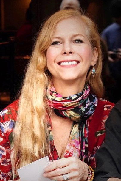 Elizabeth Farrington backdrop