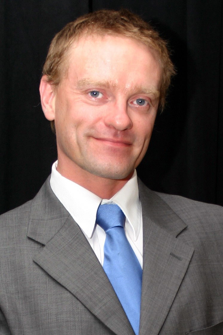 Stuart Scotten backdrop