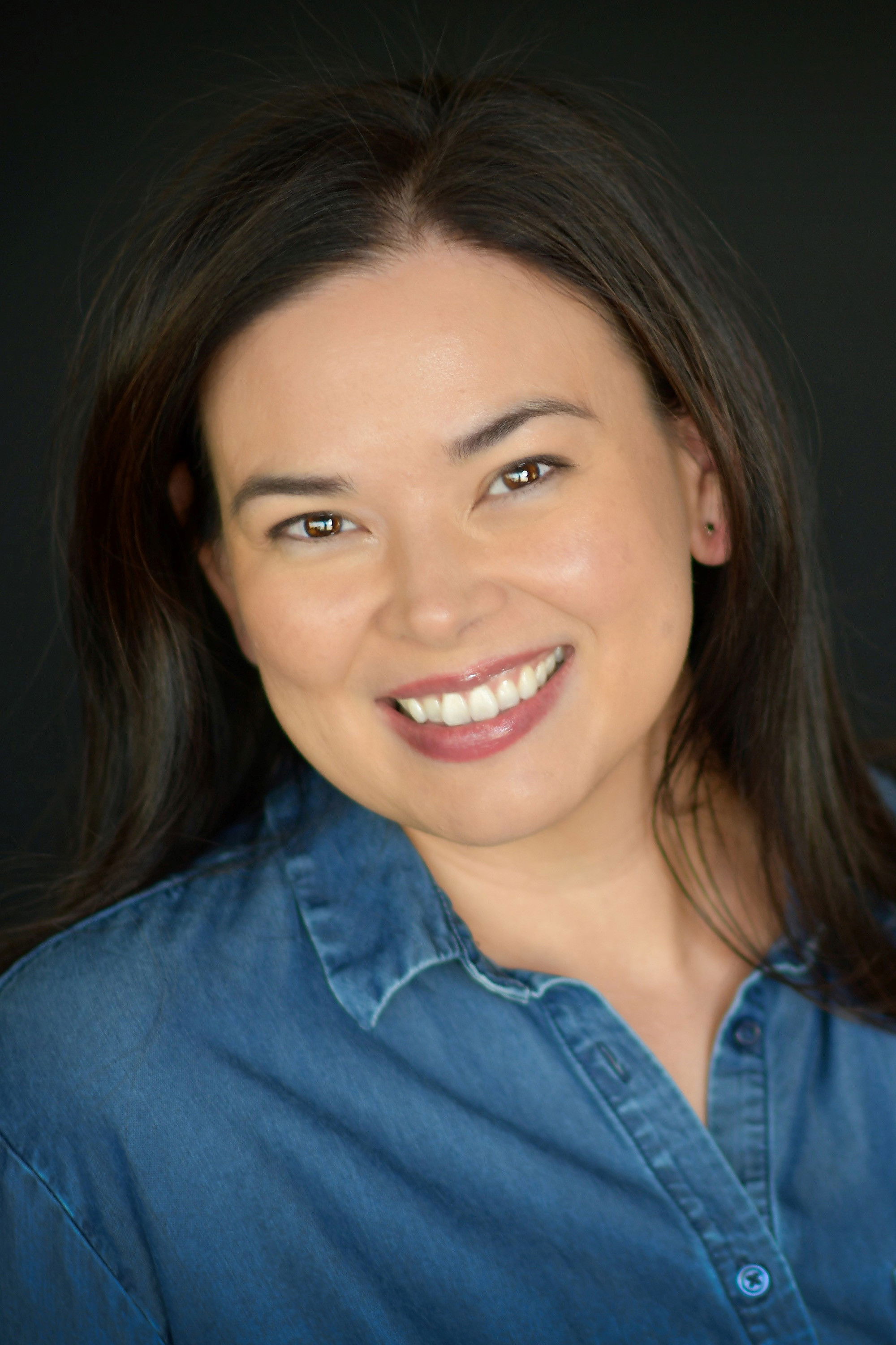 Annie Mueller backdrop