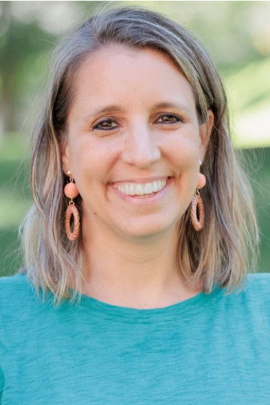 Courtney Davis backdrop