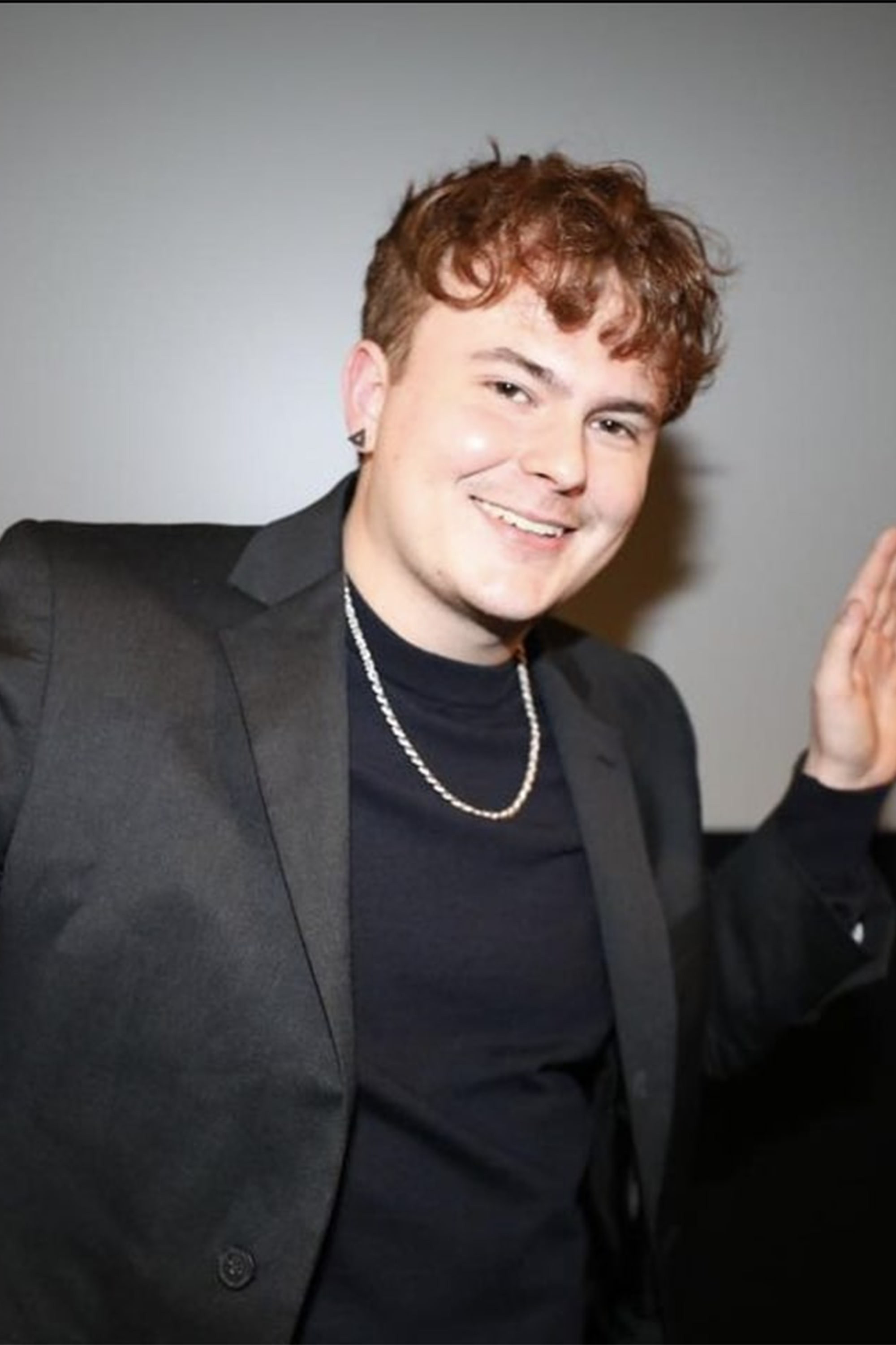 Isaac Moore backdrop