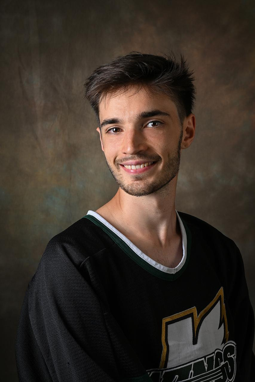 Federico Ordoñez backdrop