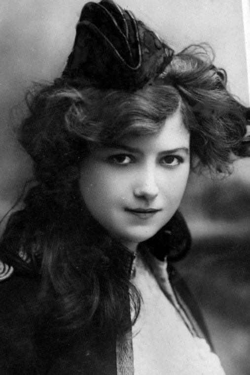 Ethel Oliver backdrop