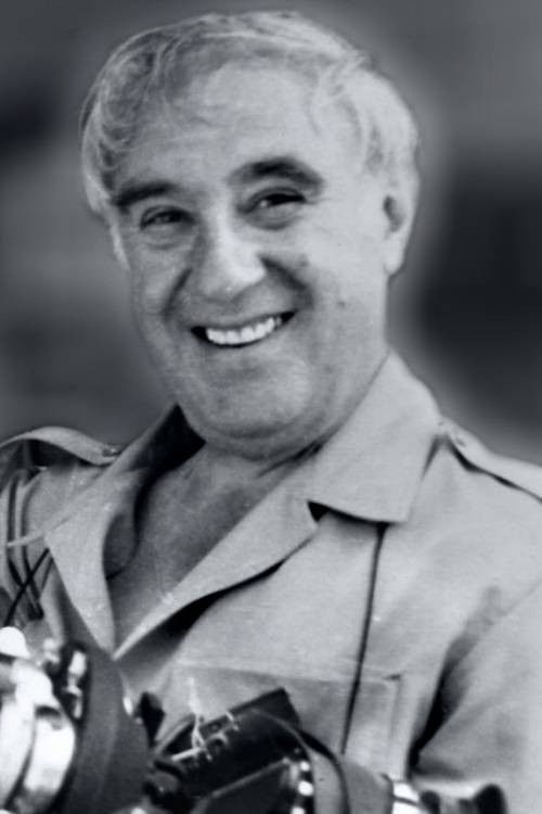 Oleg Artseulov backdrop