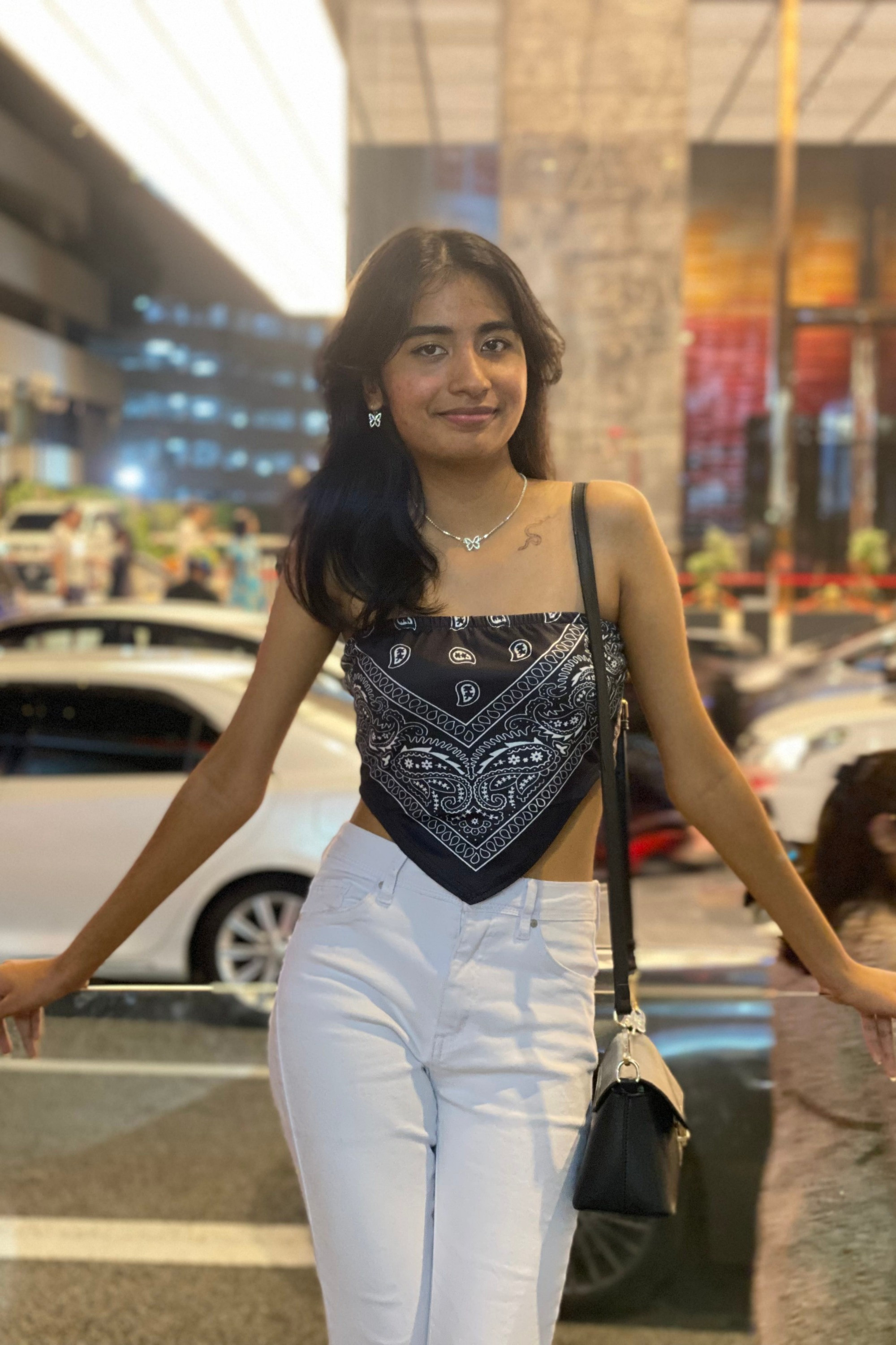 Natthania Noah backdrop