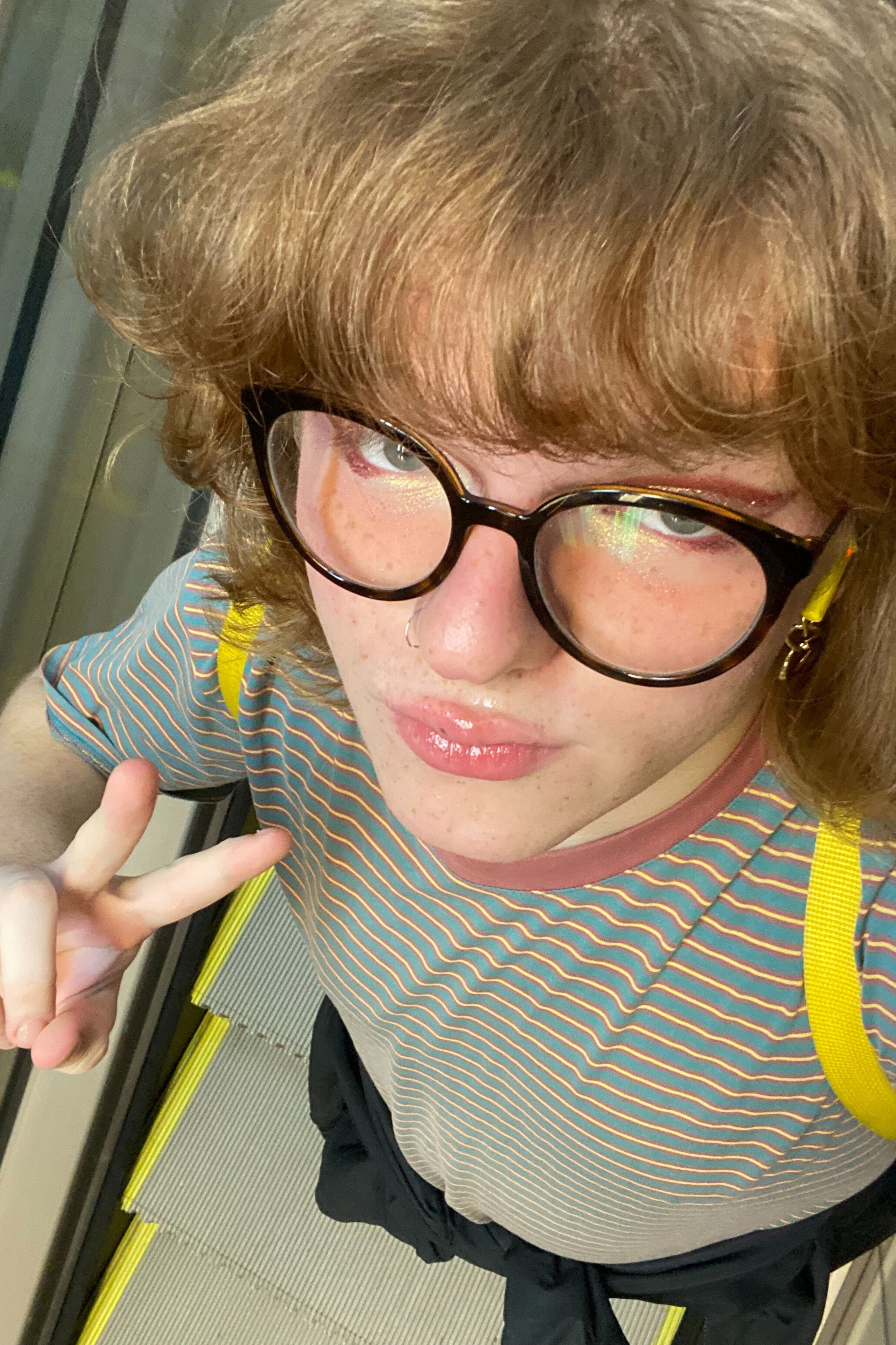 Amélia Bassin backdrop