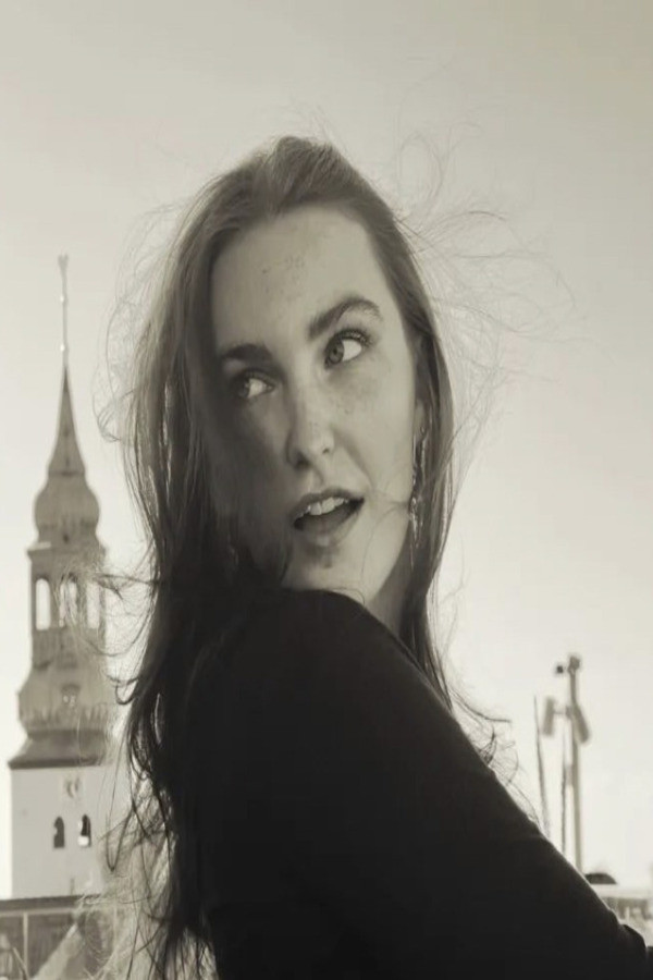 Malue Hagerup backdrop