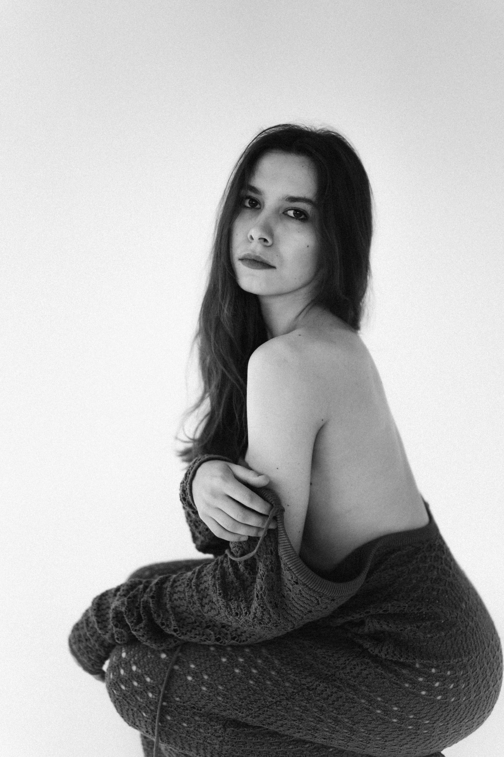 Anastasiia Tymus backdrop