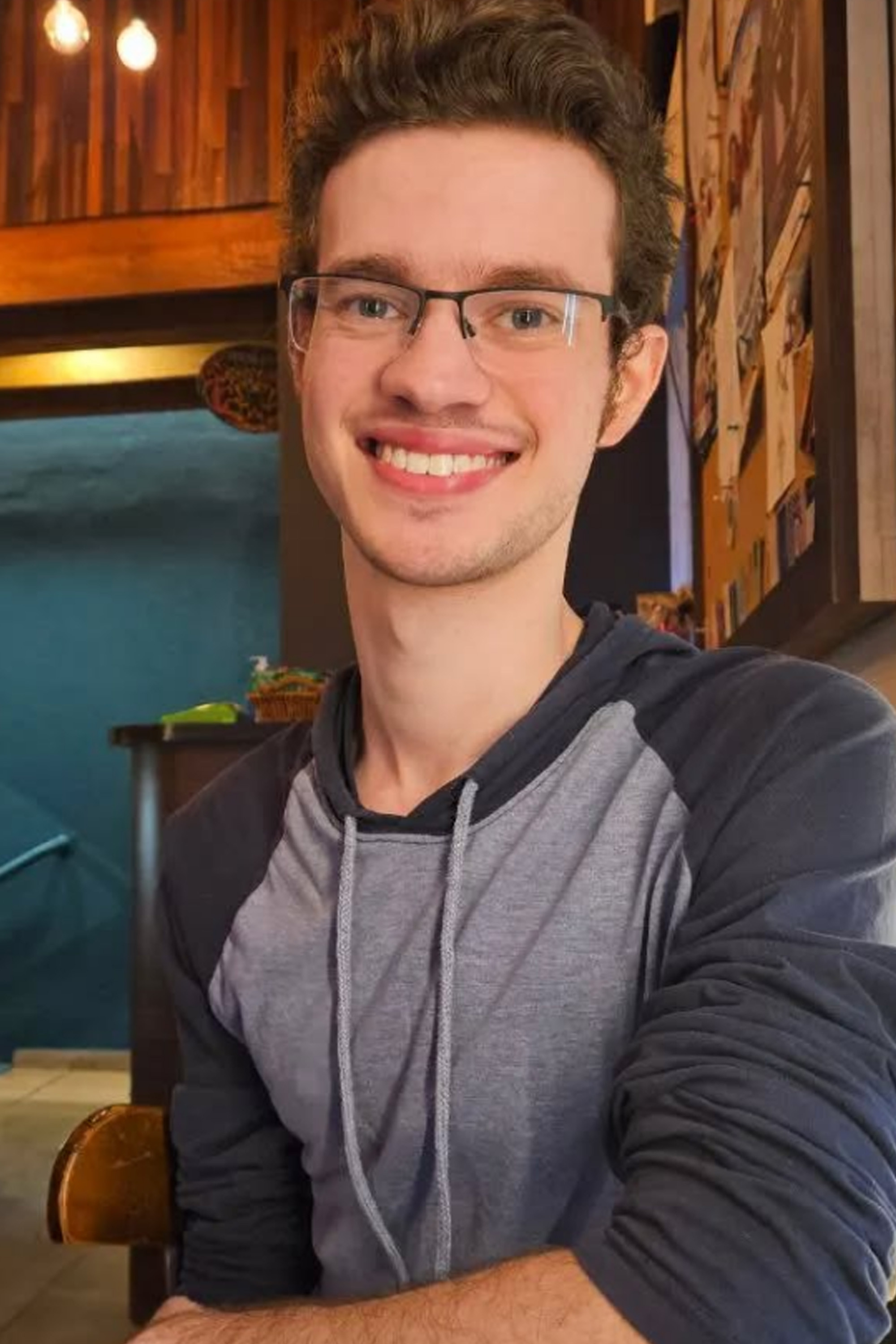 Matheus Margarida backdrop