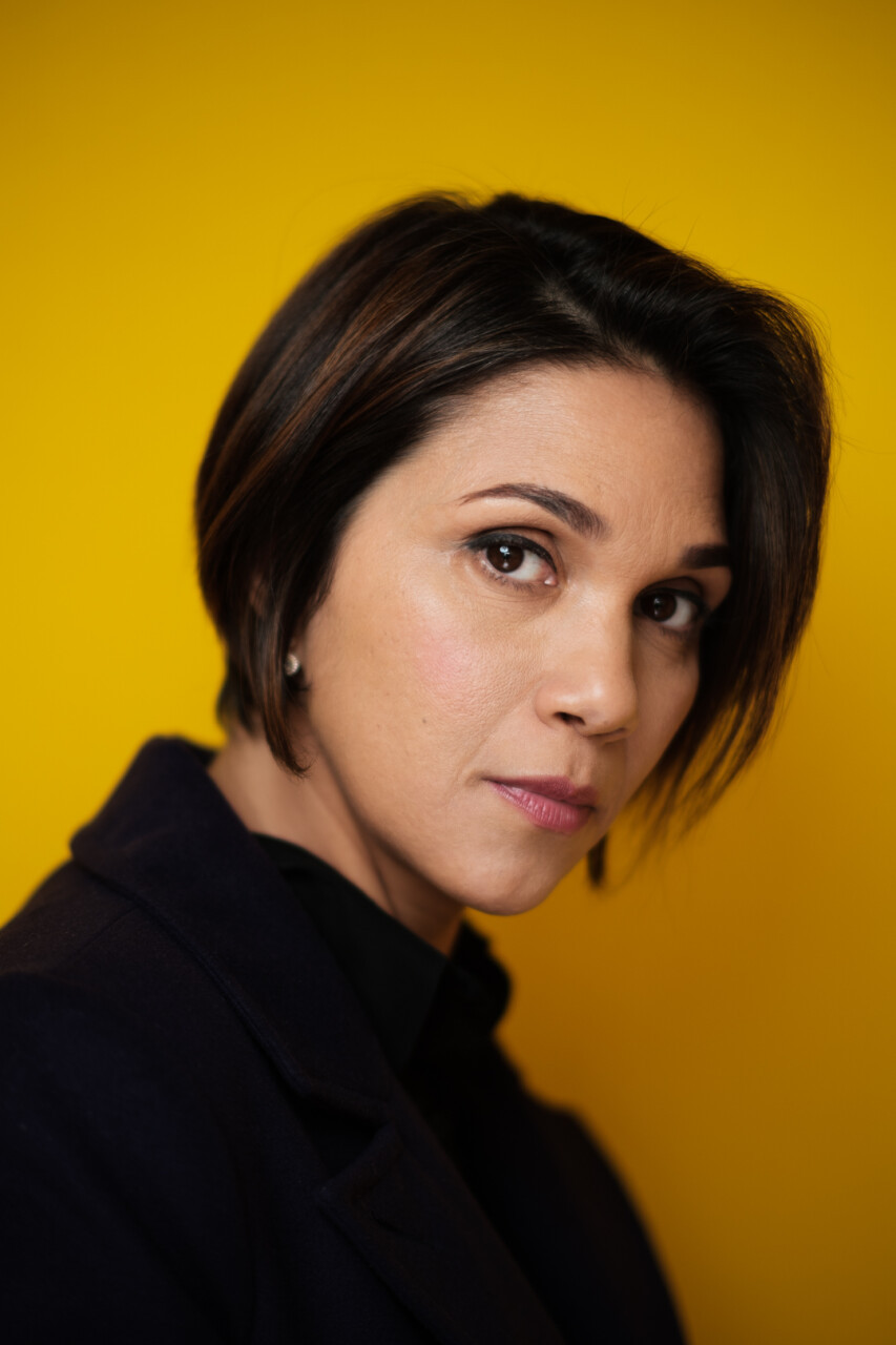 Raquel Paim backdrop