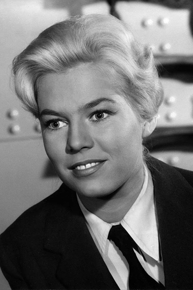 Ursula Herwig backdrop