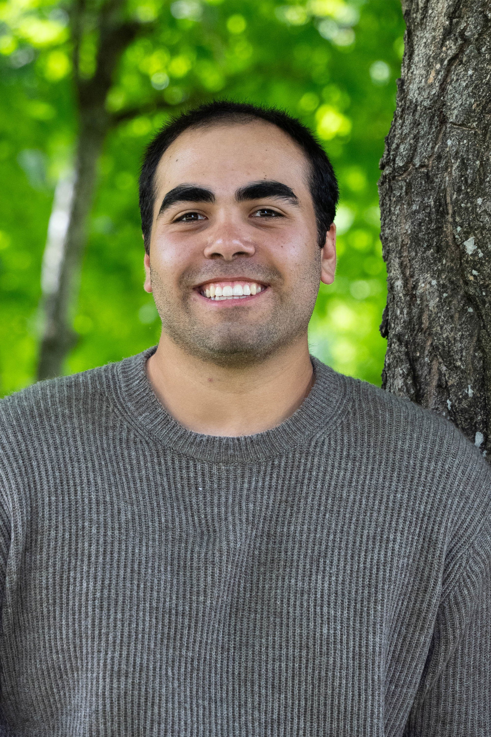 Julian Mendoza backdrop