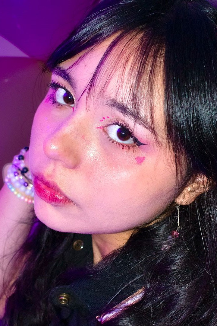 Laura Castillo backdrop