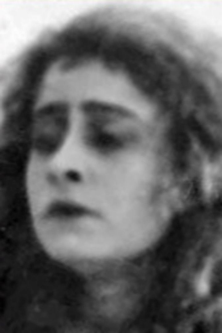 m.alibegova backdrop