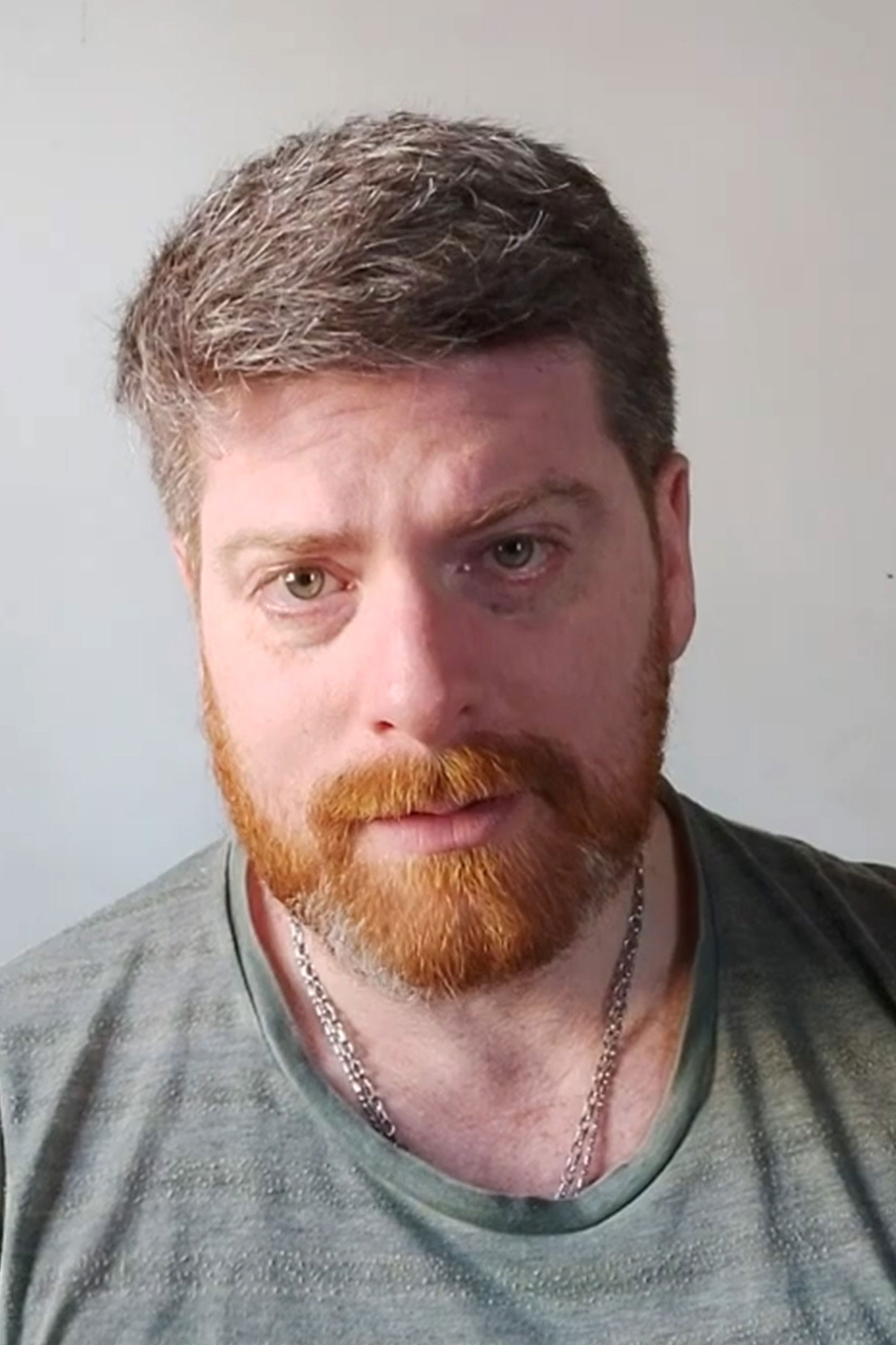 Matías Gómez backdrop