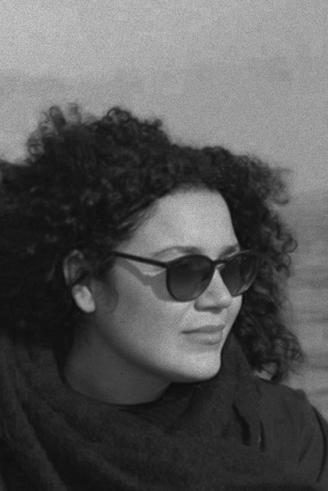 Cynthia Menéndez backdrop