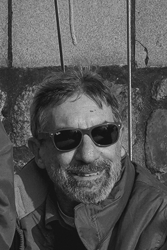 José Cuiñas backdrop