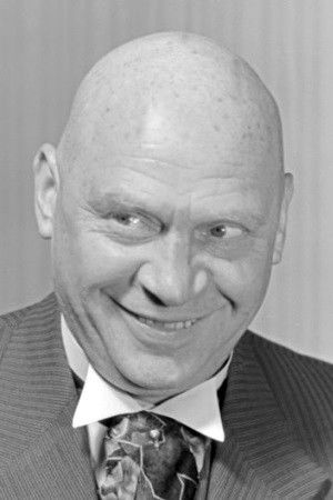 Ludwig Schmitz backdrop