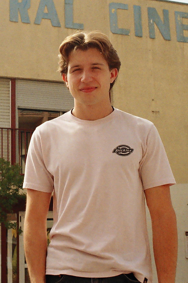 Baptiste Juangran backdrop