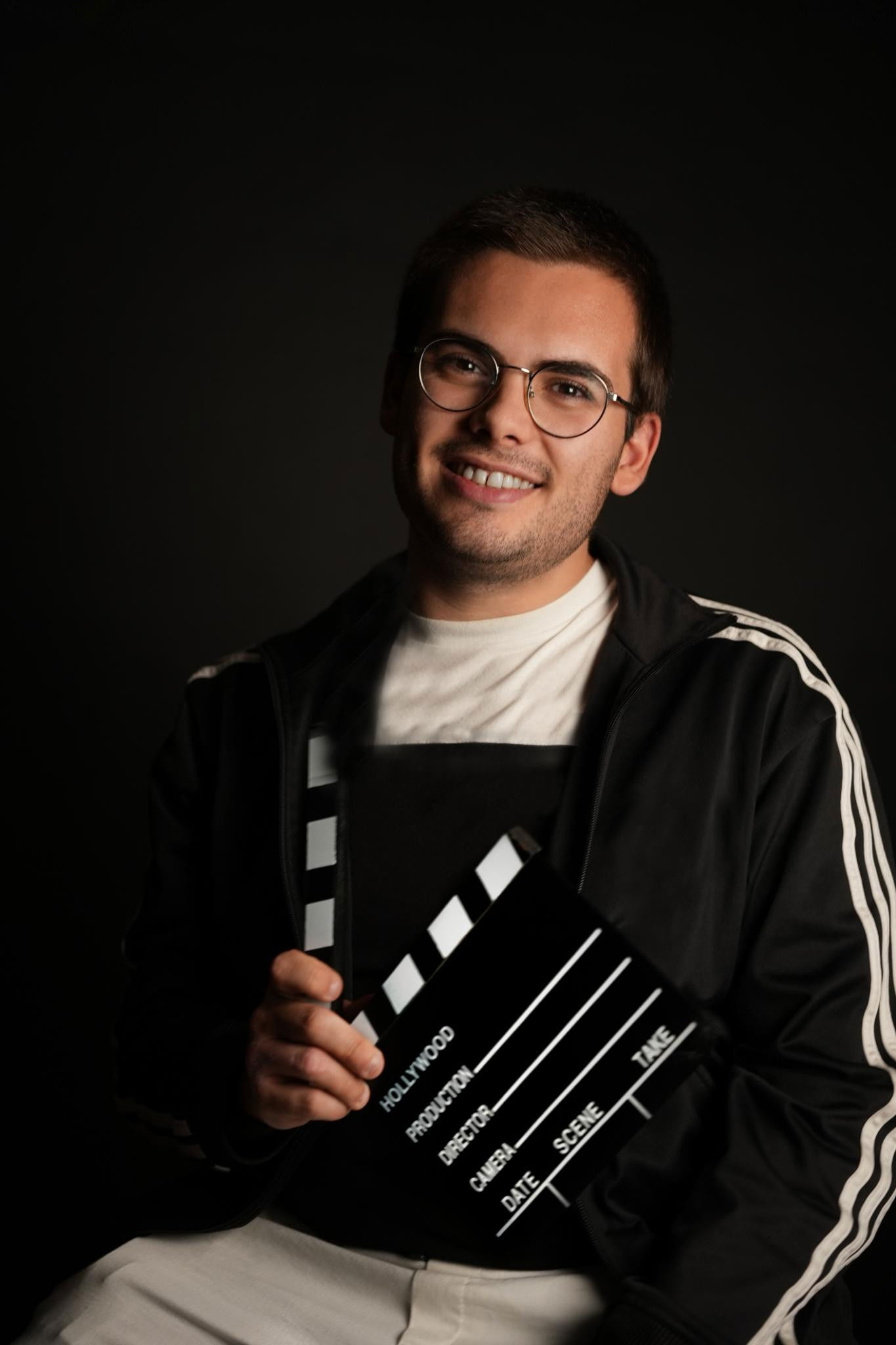 Rubén Coro backdrop