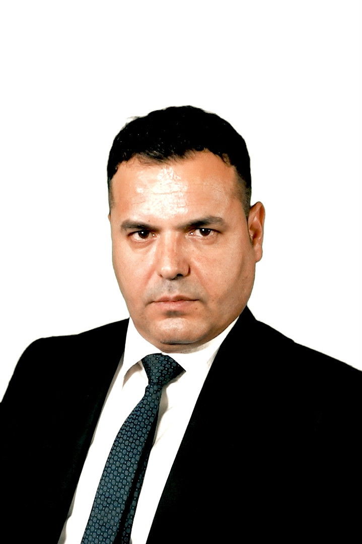 Muhammed Taher backdrop