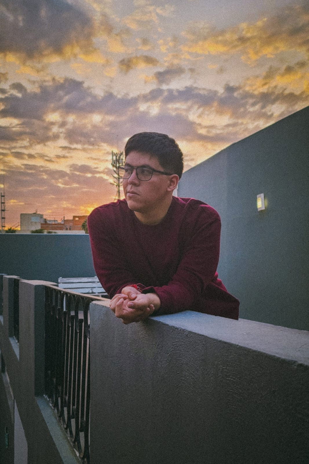 Francisco Silva backdrop