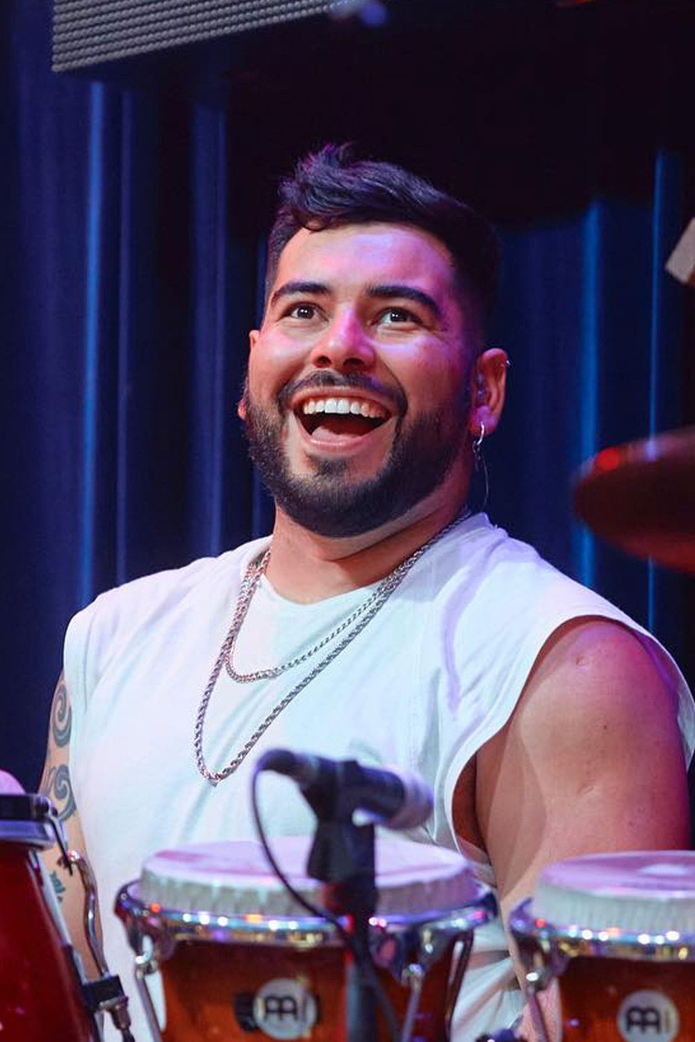 Sergio Keko Sanhueza backdrop