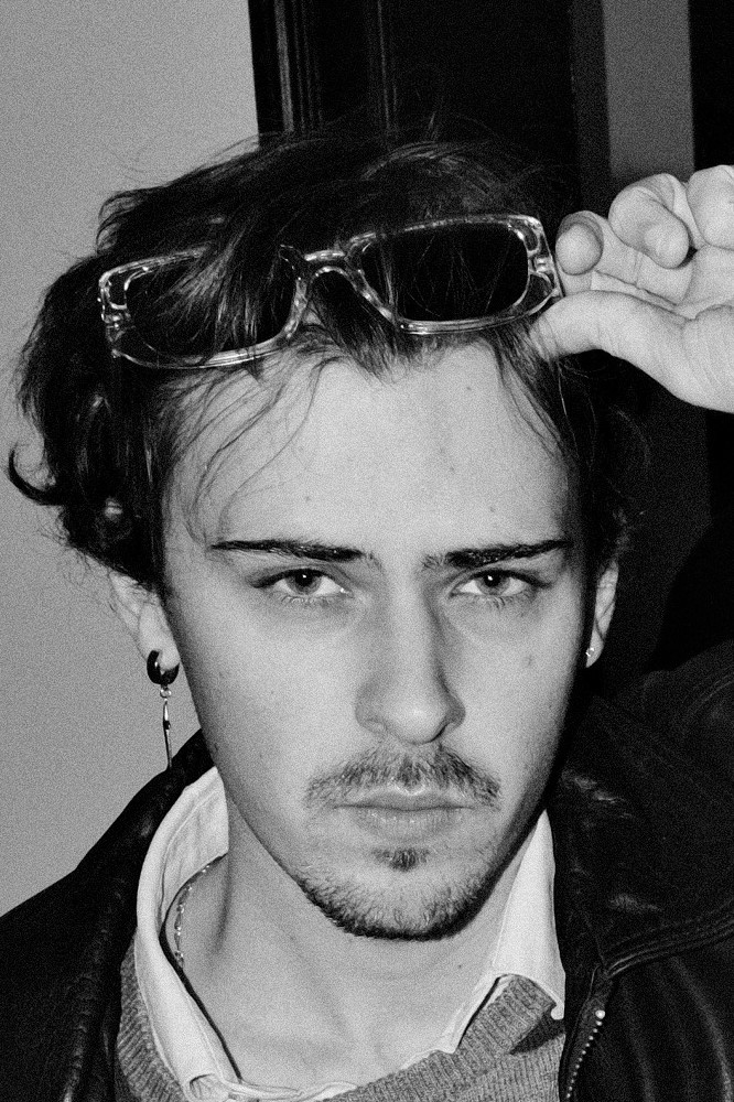 Mathis Seillan backdrop