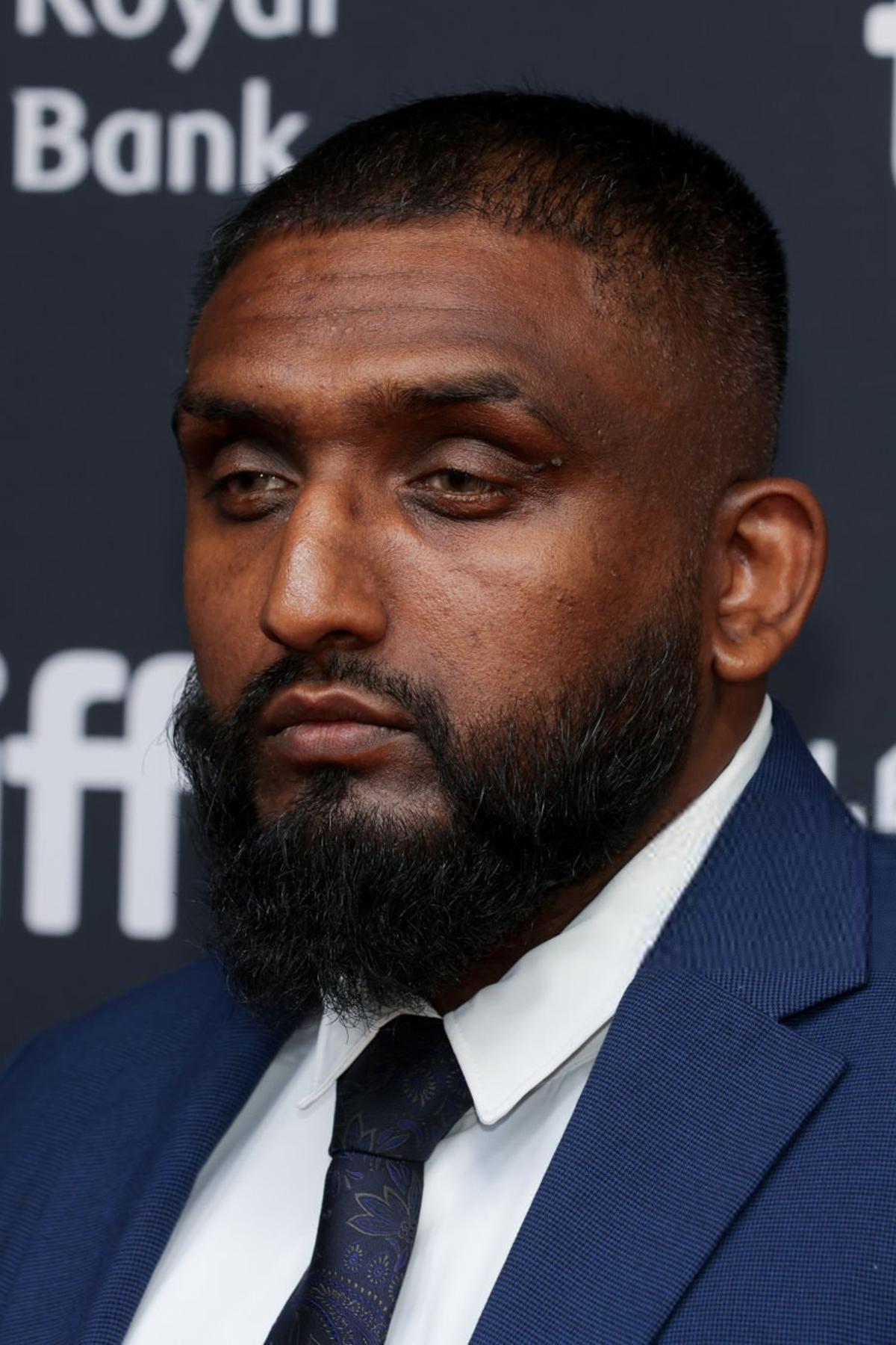 Nirojan Nallathamby backdrop