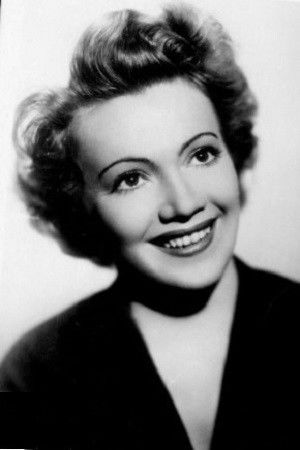 Gretl Schörg backdrop