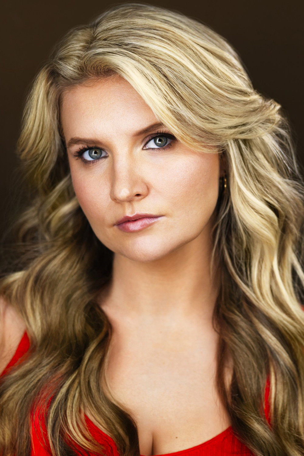 Ziggy Schulting backdrop