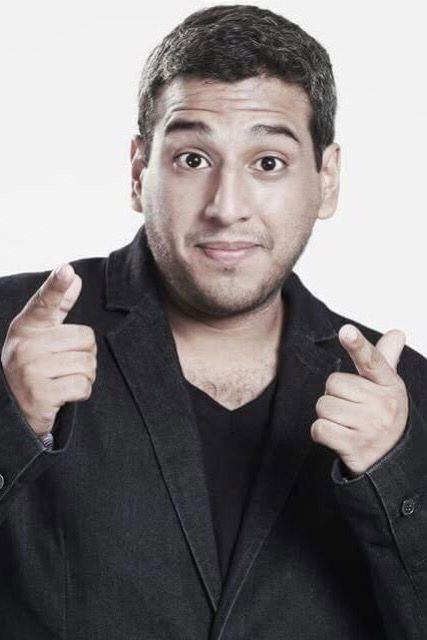 Ricardo Mendoza backdrop