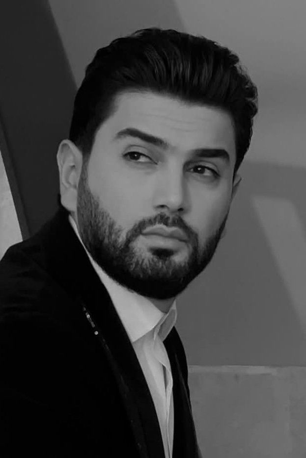 Mihran Tsarukyan backdrop