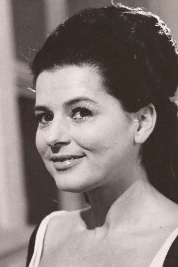 Hertha Martin backdrop