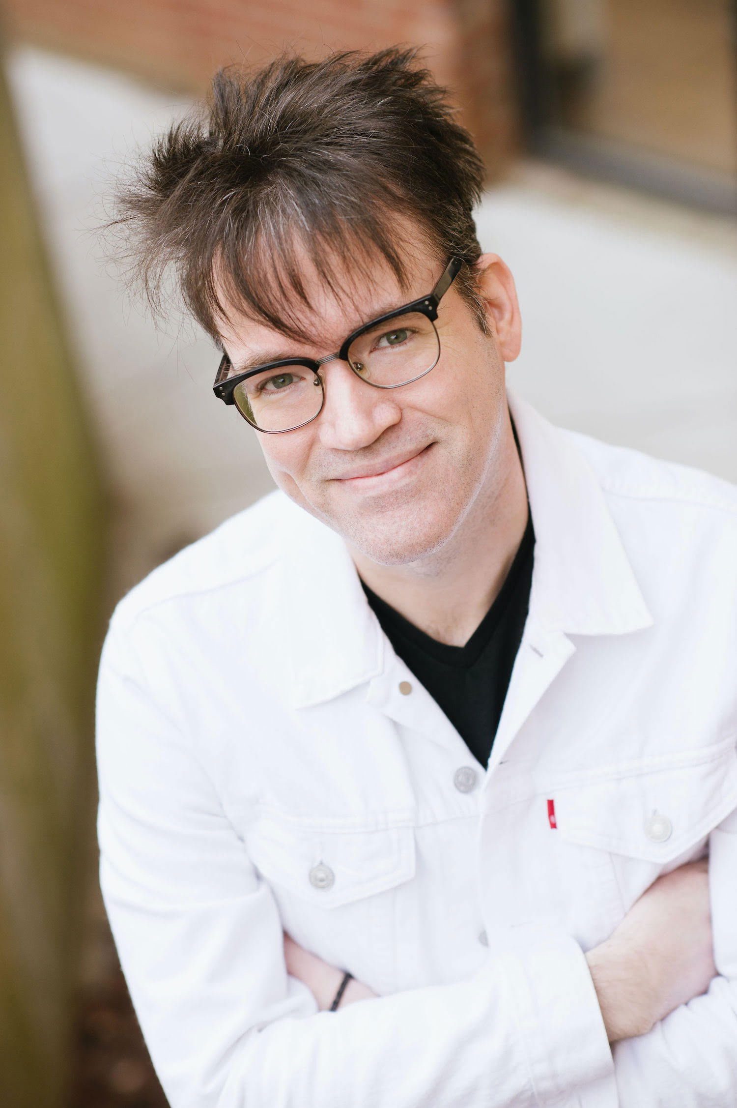 Shawn Decker backdrop