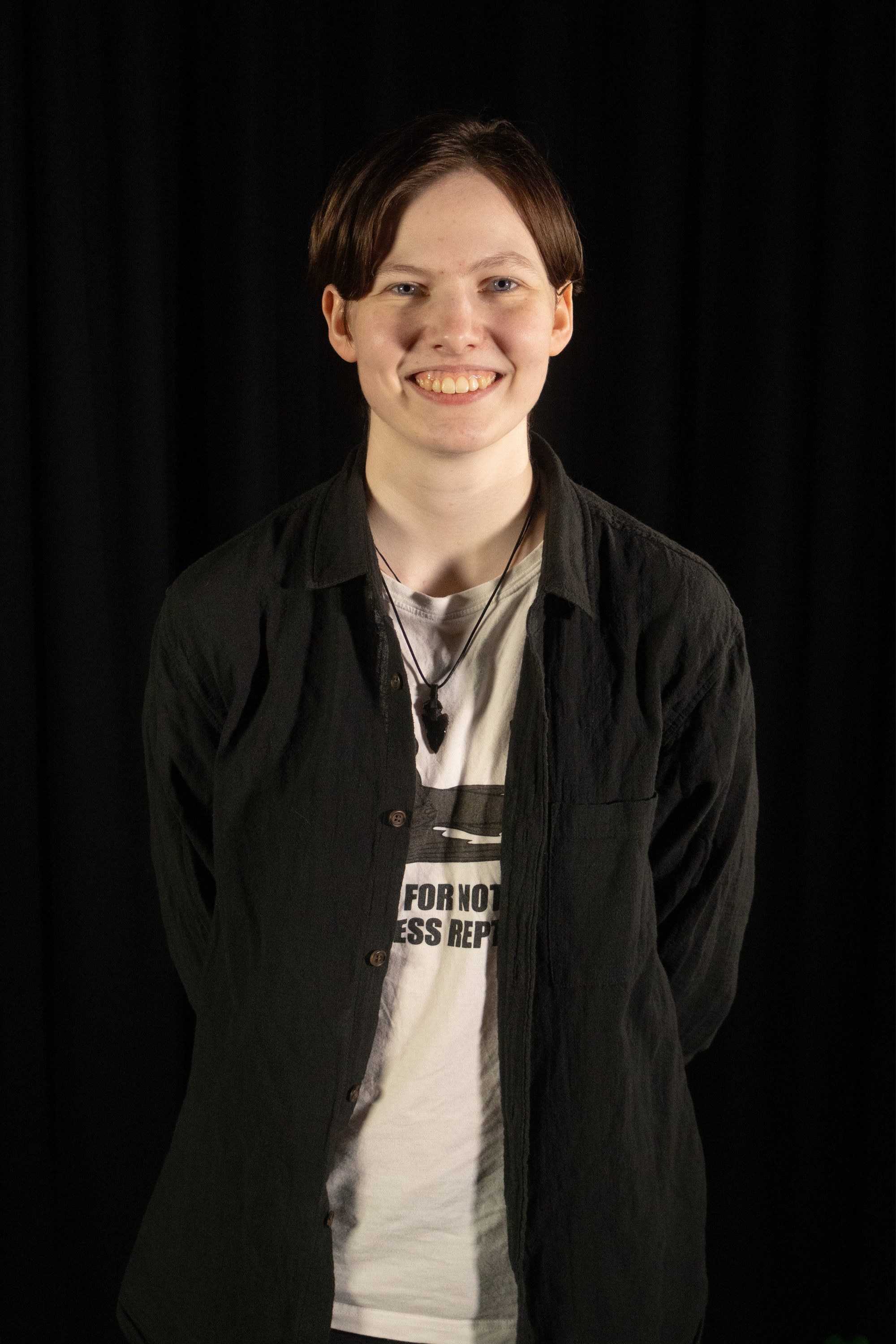 Scarlett Eade backdrop