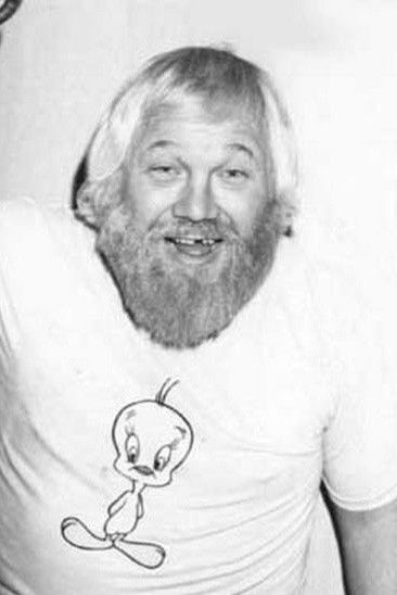 Lonnie Mayne backdrop