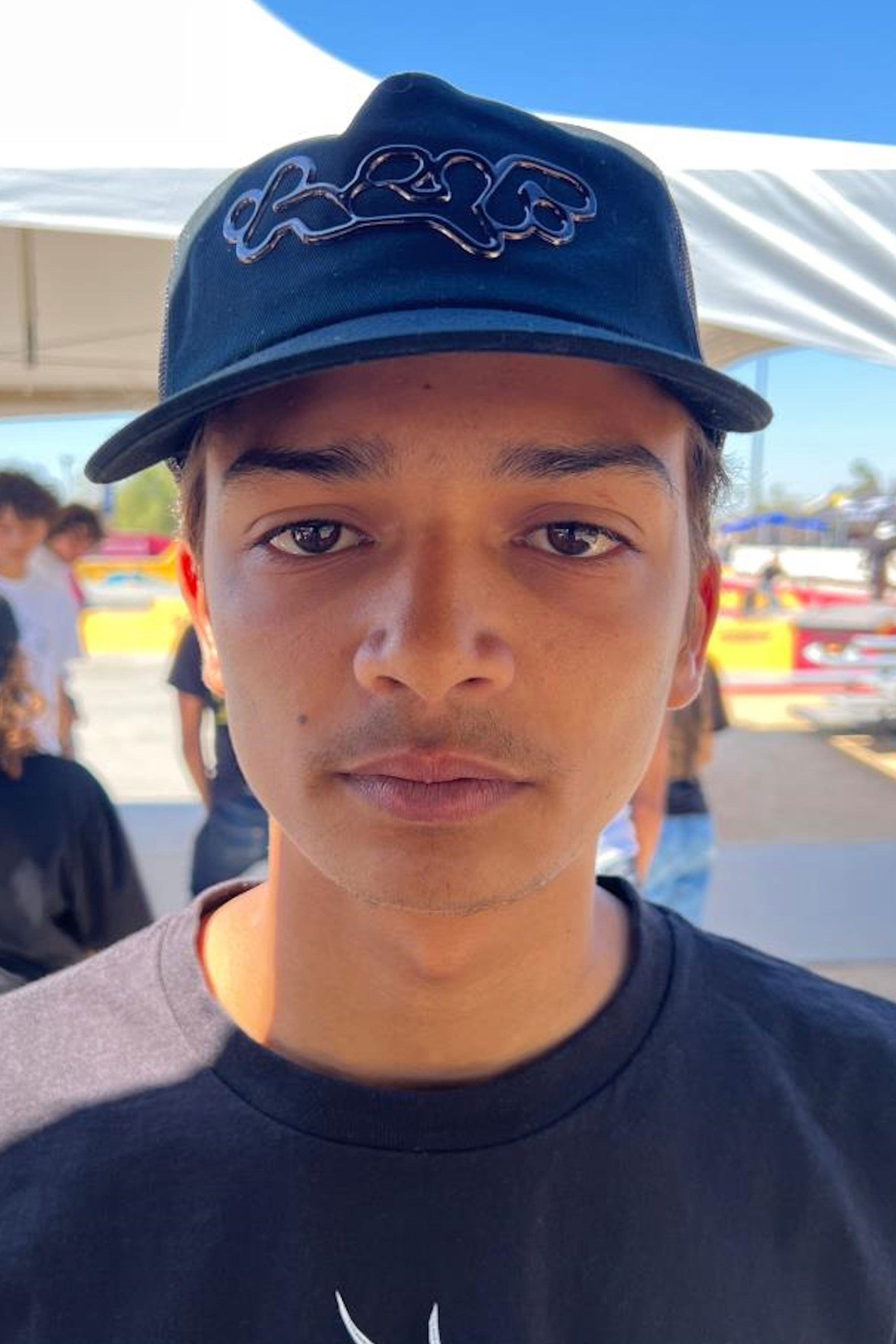 Romel Torres backdrop