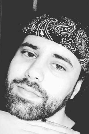 Simão Carvalho backdrop