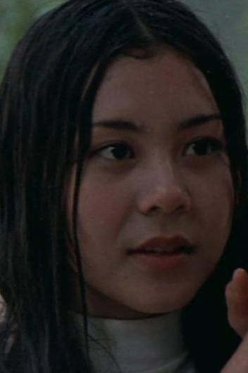 Gulnara Isabekova backdrop