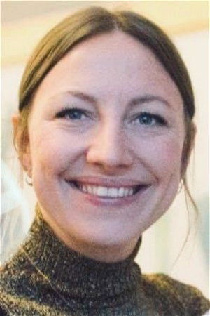 Jacqueline Gutheil backdrop